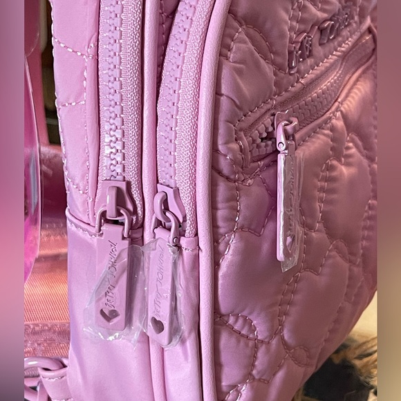 BETSEY JOHNSON XOALI Heart Quilted Sling Bag In Pink - Picture 7 of 16
